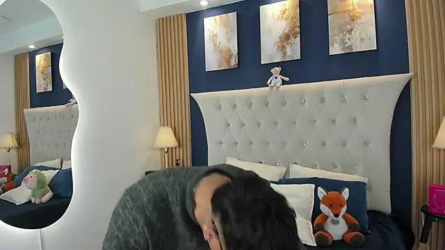 Snapshot of SalvadorFit chatting on 03-11-26, 08:04 SalvadorFit online show from 03-11-26, 08:04