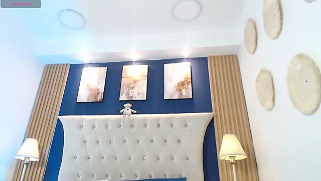 Snapshot of SalvadorFit chatting on 04-06-26, 08:10 SalvadorFit online show from 04-06-26, 08:10