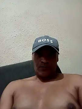 Snapshot of JeffersonRay chatting on 05-06-26, 01:38 JeffersonRay online show from 05-06-26, 01:38