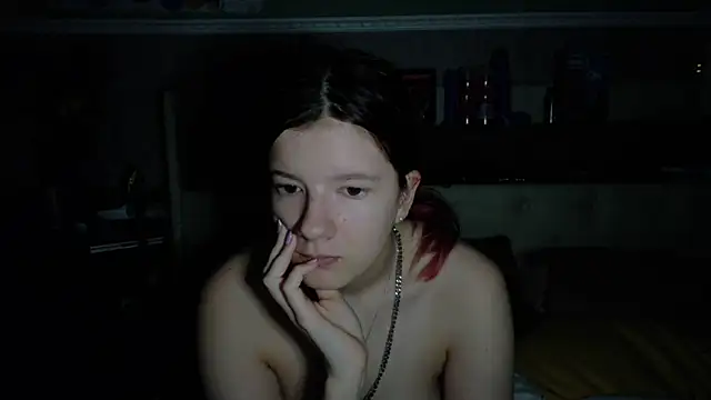 Hot SkinnyGirl online show from 04-15-26, 02:51