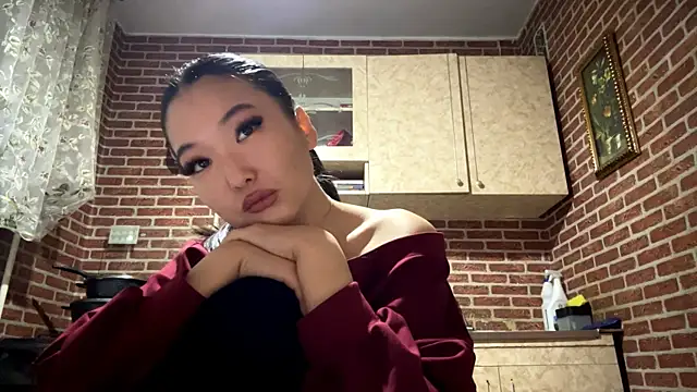 EmmaLeexth online show from 03-29-26, 01:33