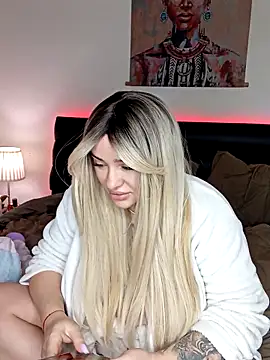 mariabloom9 online show from 12-22-25, 05:48