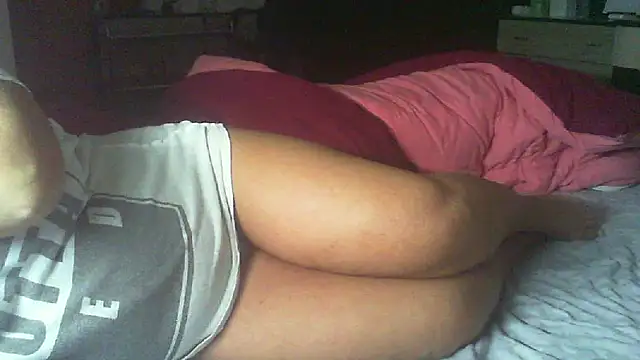 Lauray1 online show from 04-05-26, 08:39