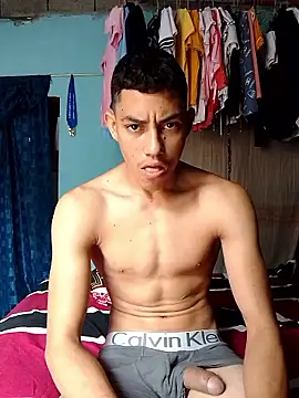 SalariedNudist online show from 09-30-25, 02:44