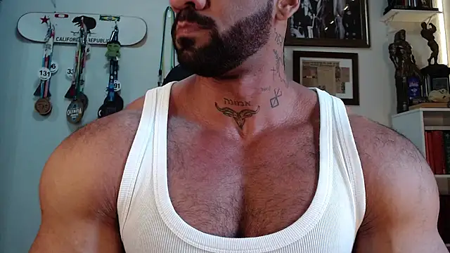 Snapshot of henryhadesflirt chatting on 01-18-26, 02:10 henryhadesflirt online show from 01-18-26, 02:10