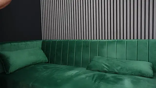 Snapshot of tony_storm chatting on 02-10-26, 09:35 tony storm online show from 02-10-26, 09:35