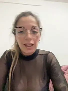 julietacollins11 online show from 09-23-25, 04:43