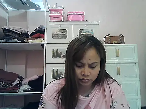 Amarrahlyn online show from 07-13-26, 09:39