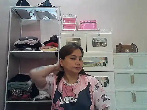 Amarrahlyn online show from 07-15-26, 09:25