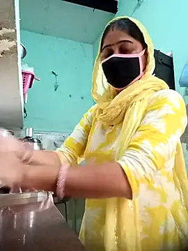 Cute-Charvii online show from 03-05-26, 06:42