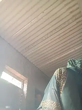 Snapshot of M-Kajal456 chatting on 09-27-25, 04:28 M-Kajal456 online show from 09-27-25, 04:28