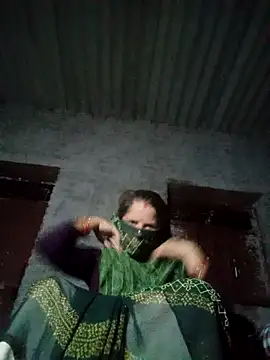 Snapshot of M-Kajal456 chatting on 10-05-25, 05:11 M-Kajal456 online show from 10-05-25, 05:11