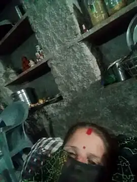 Snapshot of M-Kajal456 chatting on 10-07-25, 04:15 M-Kajal456 online show from 10-07-25, 04:15