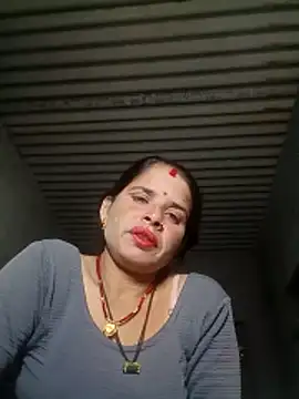 Snapshot of M-Kajal456 chatting on 10-26-25, 04:13 M-Kajal456 online show from 10-26-25, 04:13