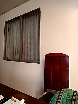 ANDREA-10  online show from 10-04-25, 01:31