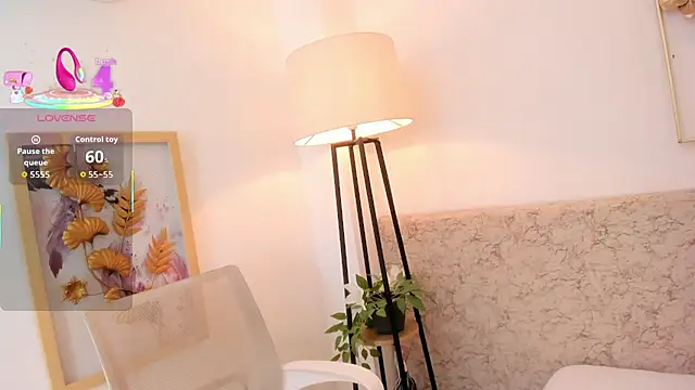 Snapshot of _Malak chatting on 04-14-26, 07:09 Malak online show from 04-14-26, 07:09