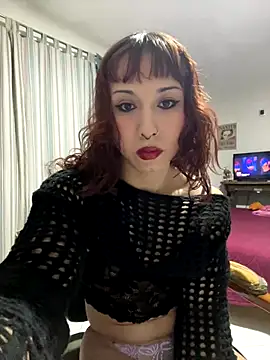 Snapshot of Belafit321 chatting on 11-10-25, 01:48 Belafit321 online show from 11-10-25, 01:48