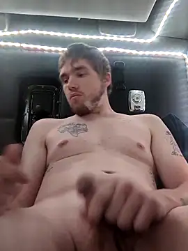 Snapshot of Bigdicktrucker26 chatting on 10-01-25, 11:00 Bigdicktrucker26 online show from 10-01-25, 11:00