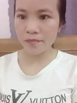 Norah-h online show from 03-27-26, 02:28