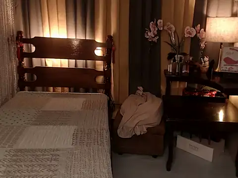 Snapshot of Jastine_hunk chatting on 03-17-26, 12:37 Jastine hunk online show from 03-17-26, 12:37