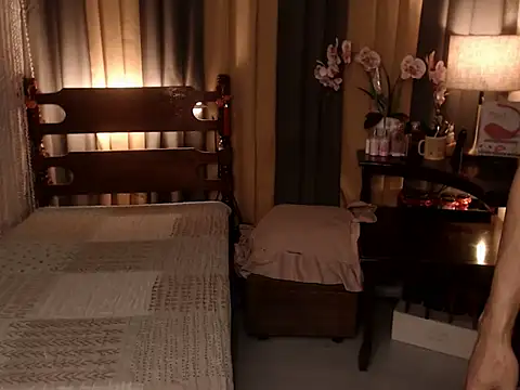 Snapshot of Jastine_hunk chatting on 04-02-26, 04:54 Jastine hunk online show from 04-02-26, 04:54