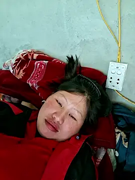 Snapshot of diamond-- chatting on 01-17-26, 05:23 diamond-- online show from 01-17-26, 05:23