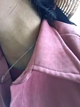 Snapshot of diamond-- chatting on 03-02-26, 12:57 diamond-- online show from 03-02-26, 12:57