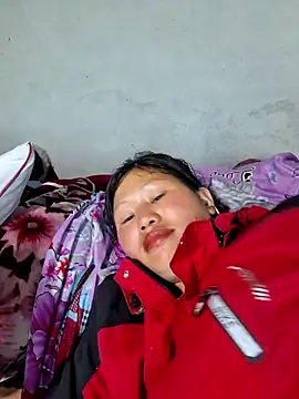 Snapshot of diamond-- chatting on 03-17-26, 06:06 diamond-- online show from 03-17-26, 06:06