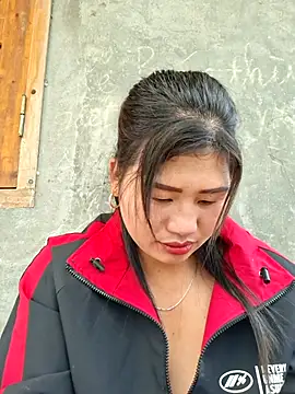 Snapshot of diamond-- chatting on 03-19-26, 05:22 diamond-- online show from 03-19-26, 05:22