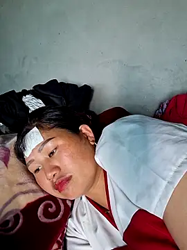 Snapshot of diamond-- chatting on 04-02-26, 04:10 diamond-- online show from 04-02-26, 04:10