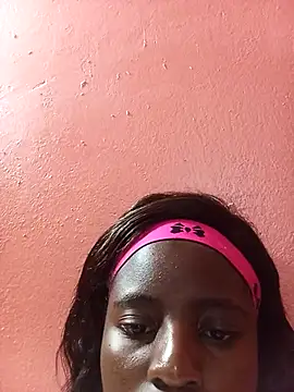 Snapshot of BlackPearl_19 chatting on 11-07-25, 02:17 BlackPearl 19 online show from 11-07-25, 02:17