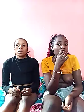 Snapshot of BlackPearl_19 chatting on 11-27-25, 10:45 BlackPearl 19 online show from 11-27-25, 10:45