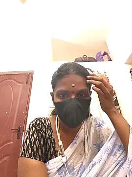 Tamil Yalini12 online show from 03-17-26, 05:33