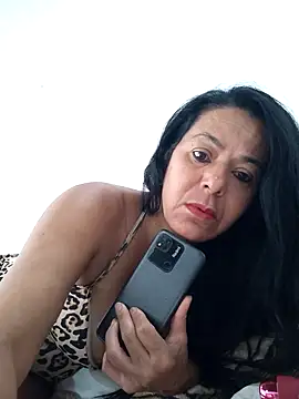 Snapshot of lucineia7 chatting on 05-03-26, 01:06 lucineia7 online show from 05-03-26, 01:06