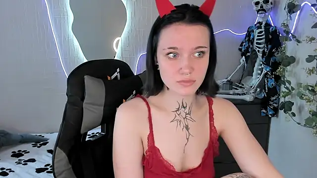 Elastikisss online show from 05-28-26, 04:54