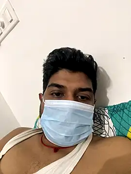 Snapshot of luckyboyhot4444 chatting on 09-23-25, 05:16 luckyboyhot4444 online show from 09-23-25, 05:16