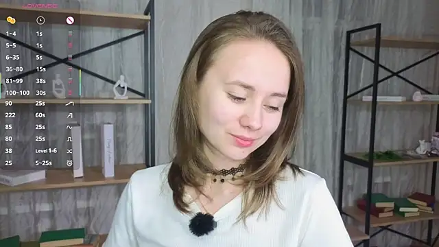 Snapshot of Crysta1Eva_ chatting on 04-22-26, 08:10 Crysta1Eva online show from 04-22-26, 08:10
