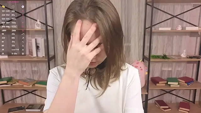 Snapshot of Crysta1Eva_ chatting on 05-14-26, 08:26 Crysta1Eva online show from 05-14-26, 08:26