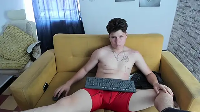 daniel leon online show from 04-05-26, 06:49