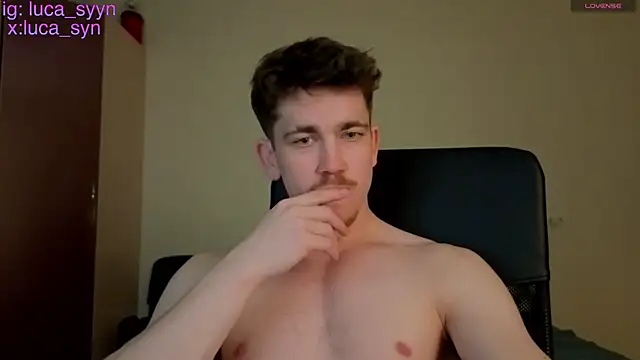 Snapshot of luca_syn chatting on 04-18-26, 05:06 luca syn online show from 04-18-26, 05:06