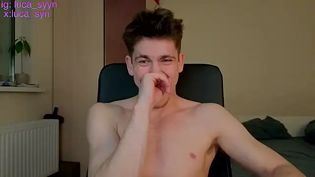Snapshot of luca_syn chatting on 04-18-26, 07:07 luca syn online show from 04-18-26, 07:07