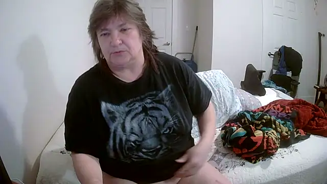 Buggy1965 online show from 05-16-26, 01:21