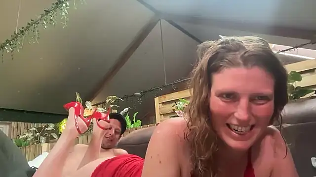 HOTkarenhot online show from 05-31-26, 06:09