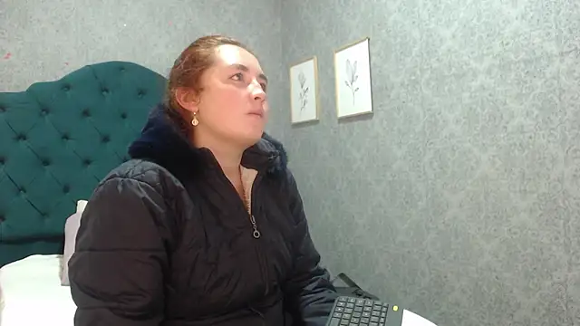 Snapshot of Vic_Taylor chatting on 01-06-26, 10:19 Vic Taylor online show from 01-06-26, 10:19