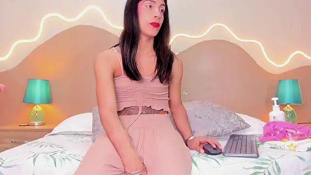 ValeryTrans  online show from 07-06-26, 01:19