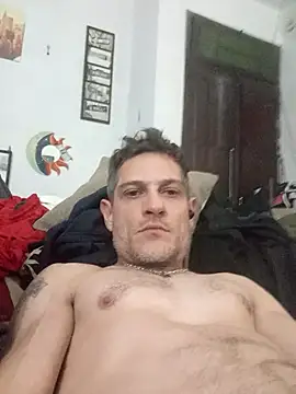 Snapshot of SexyStrp chatting on 04-16-26, 11:11 SexyStrp online show from 04-16-26, 11:11