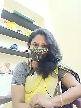 Snapshot of tamil_Boomika chatting on 07-09-26, 05:39 tamil Boomika online show from 07-09-26, 05:39