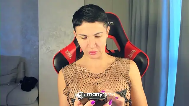 Snapshot of Angel_iam chatting on 04-19-26, 02:49 Angel iam online show from 04-19-26, 02:49
