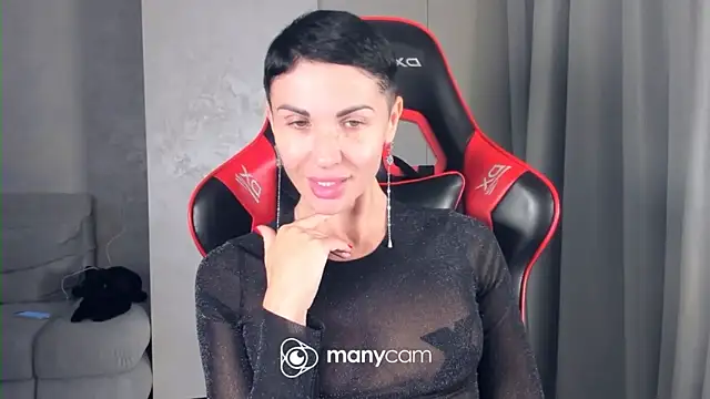 Snapshot of Angel_iam chatting on 05-14-26, 06:04 Angel iam online show from 05-14-26, 06:04