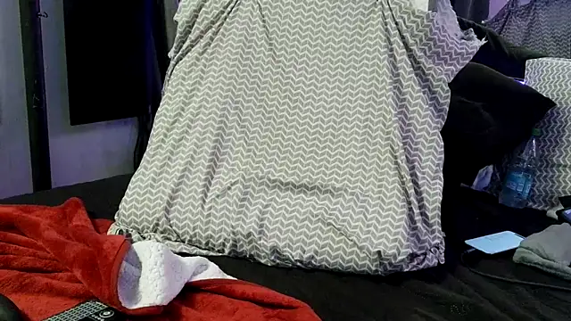 hungbot online show from 04-13-26, 03:06